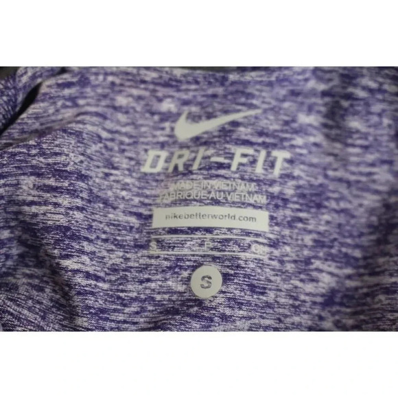 ladies lightweight Nike DRI-FIT jacket - Picture 5 of 5